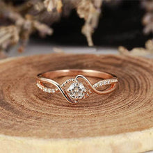 गैलरी व्यूवर में इमेज लोड करें, 1.0 Carat Round Cut Sona Diamond Twist Promise Ring