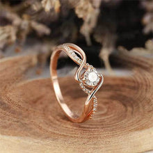 गैलरी व्यूवर में इमेज लोड करें, 1.0 Carat Round Cut Sona Diamond Twist Promise Ring