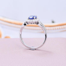 गैलरी व्यूवर में इमेज लोड करें, 1.0 Carat Blue Sapphire Oval Cut Halo Engagement Ring