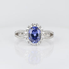 गैलरी व्यूवर में इमेज लोड करें, 1.0 Carat Blue Sapphire Oval Cut Halo Engagement Ring