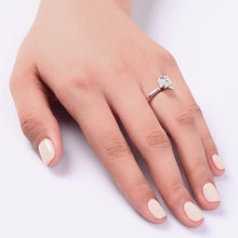 गैलरी व्यूवर में इमेज लोड करें, 1 Carat Created Princess Diamond Engagement Ring - Black Diamonds New York